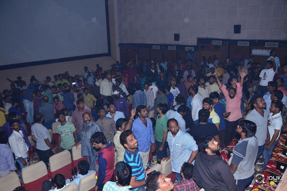 Balakrishna-Watches-Paisa-Vasool-Movie-at-Bramaramba-Theatre